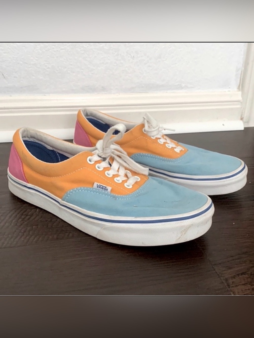 VANS CANVAS SNEAKERS UNISEX ERA LOW TOP MENS 9.5 MULTICOLORED RETRO WOMENS 11